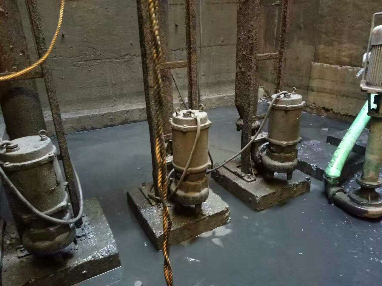 信州污水池清理